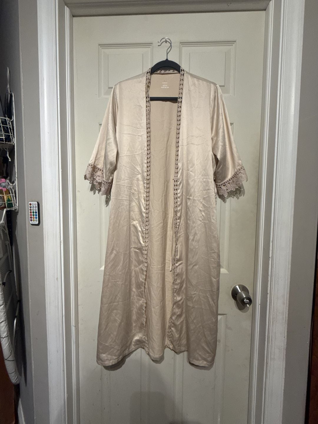 AW.Bridal Robe S Champagne Satin Lace Trim Kimono Long 2