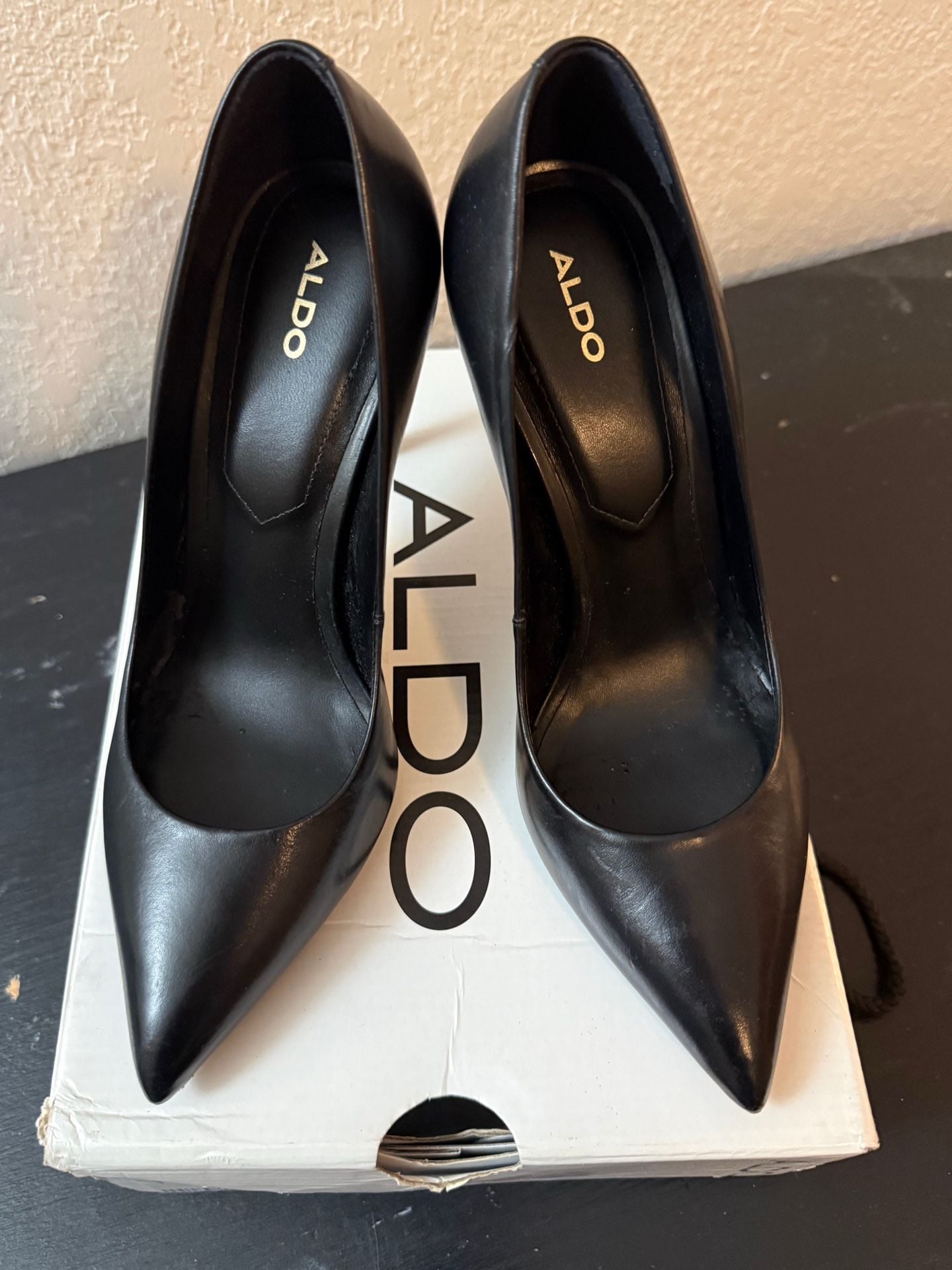 Aldo Completa Size 7 Black Stiletto Pumps 2