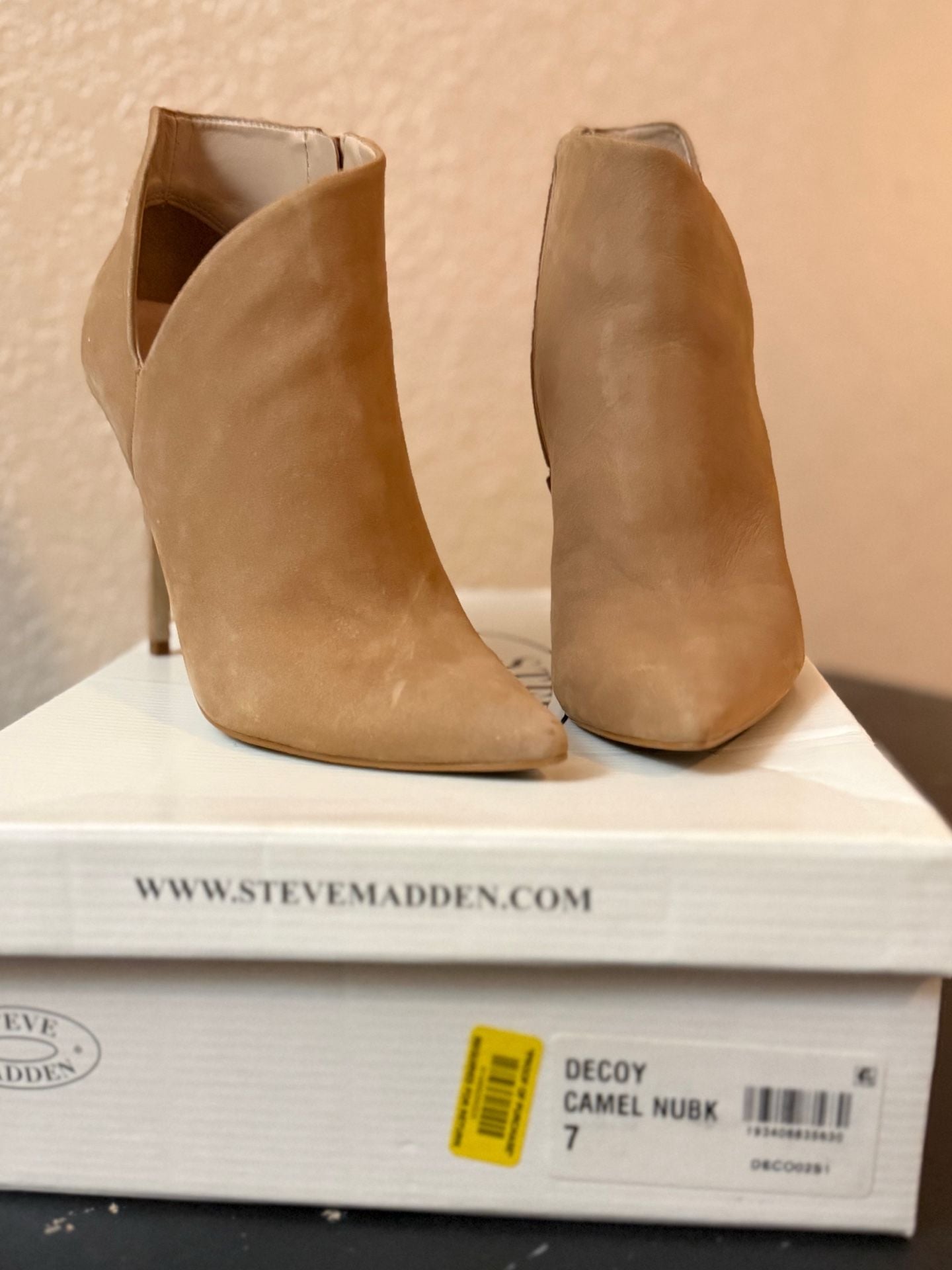 Steve Madden 4