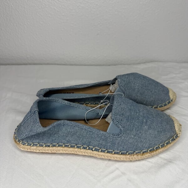 Old Navy Espadrilles Size 8 Blue Denim Slip On Flat Shoes