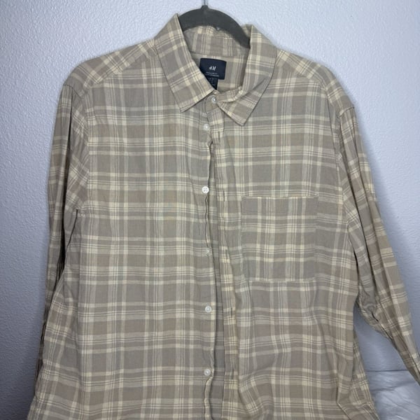 H&M Regular Fit Plaid Long Sleeve Shirt Size M Beige