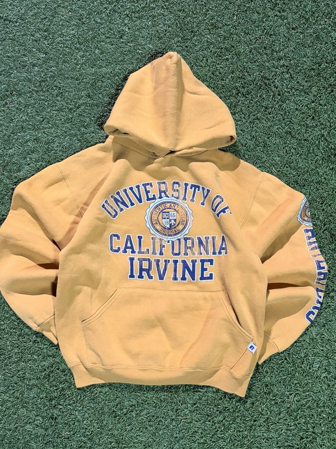 Russell Athletic University of California Irvine Hoodie Size S Yellow 2