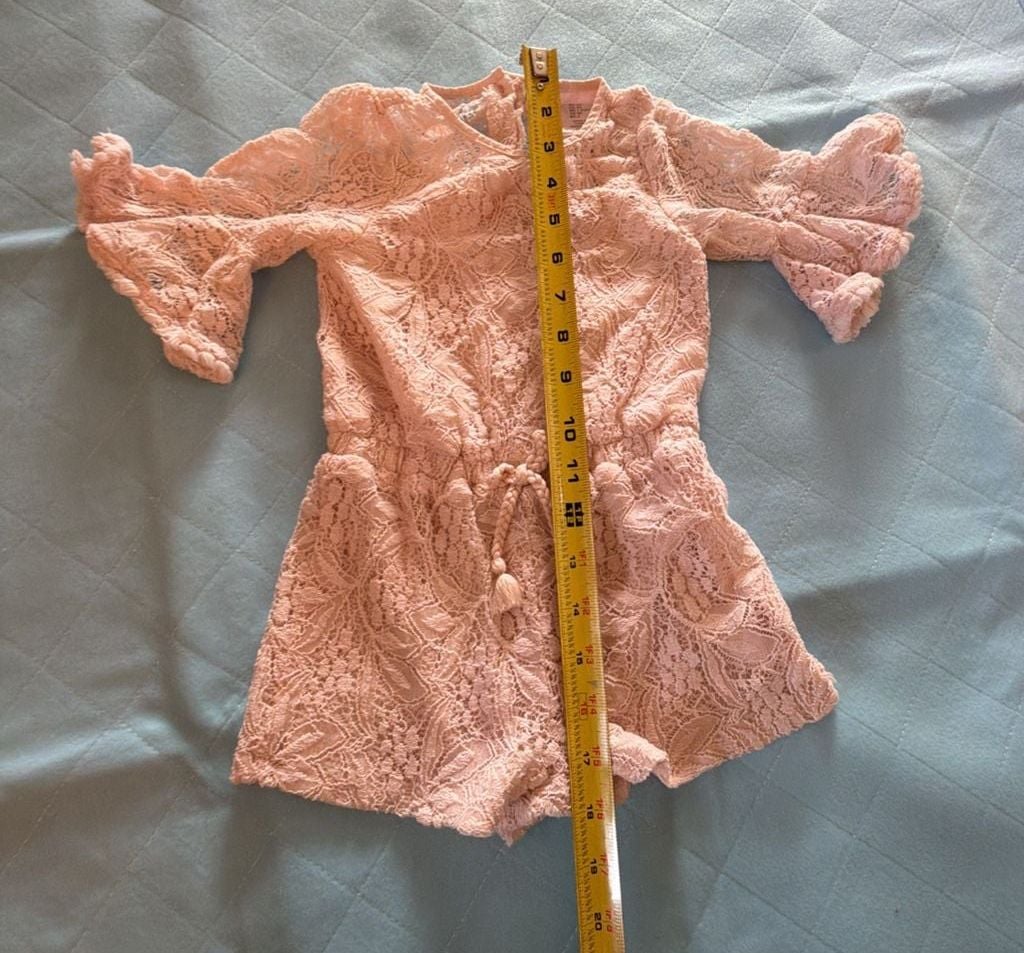 Catherine Malandrino Mini Romper Size 2T Pink Lace Bell Sleeve 9