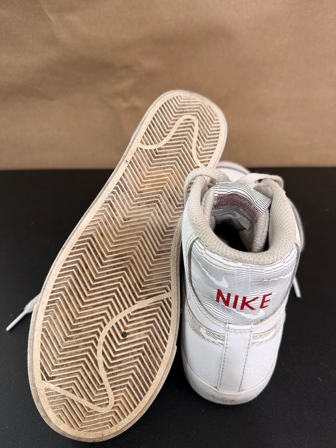 Nike Blazer Mid '77 GS Size 6Y White Logo Print 5