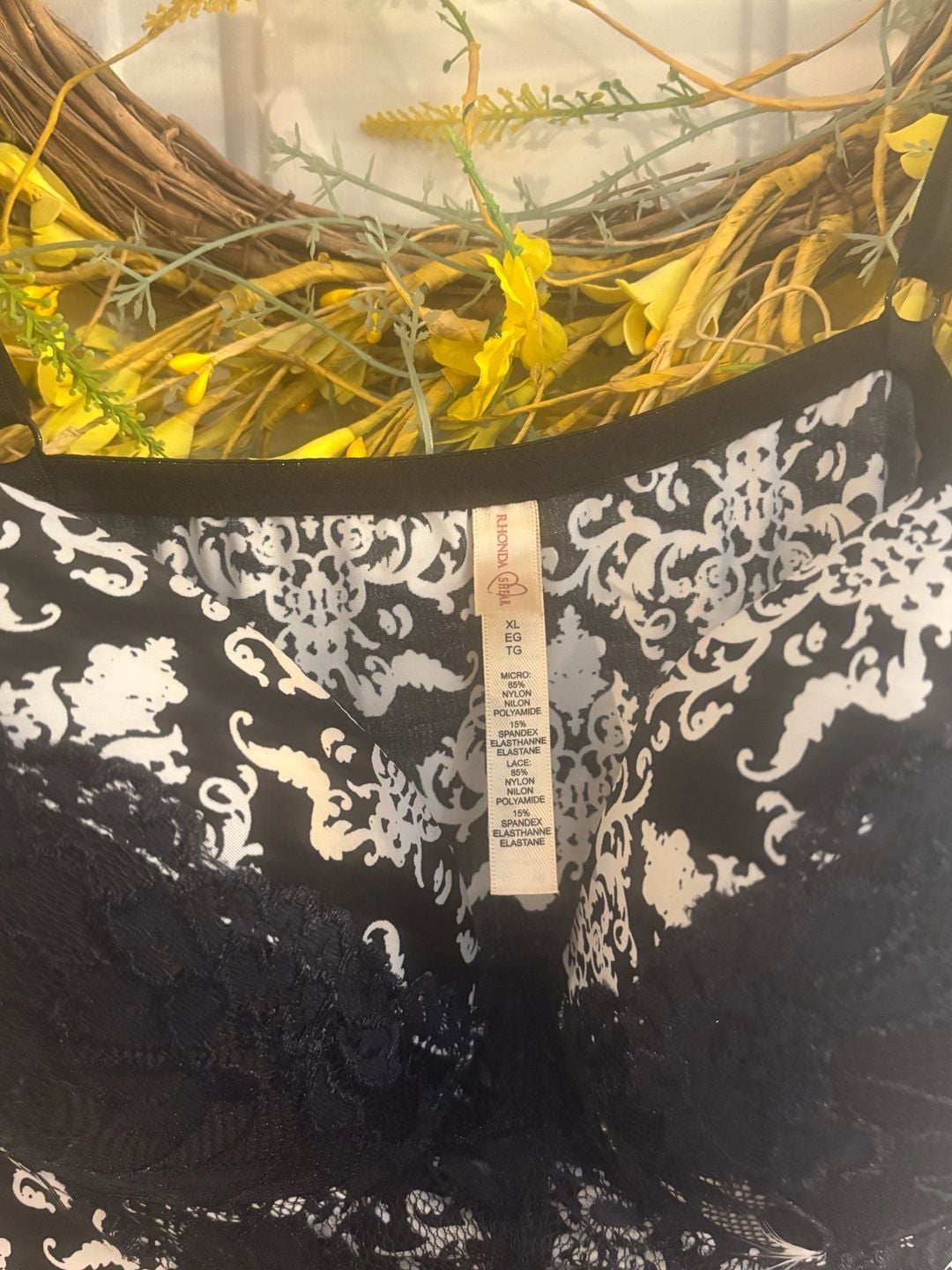 Rhonda Shear Nightgown Style 1242 Size XL Black White Damask Print Lace 4