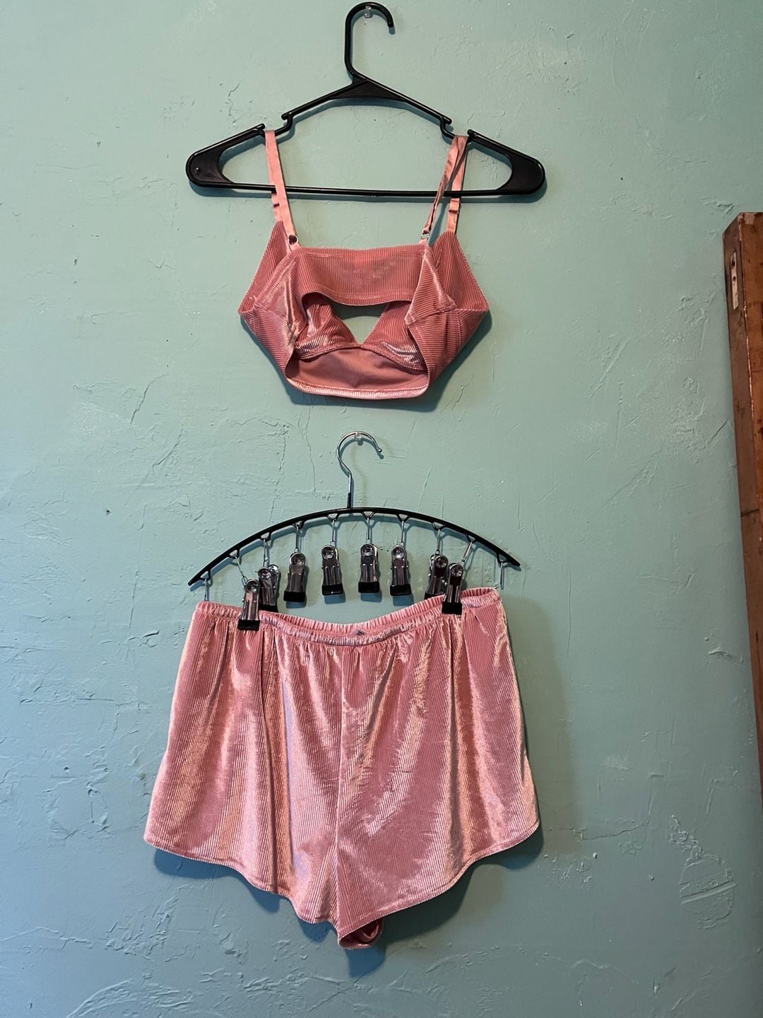 Victoria's Secret Velvet Ribbed Bralette and Short Set Size S Pink 7
