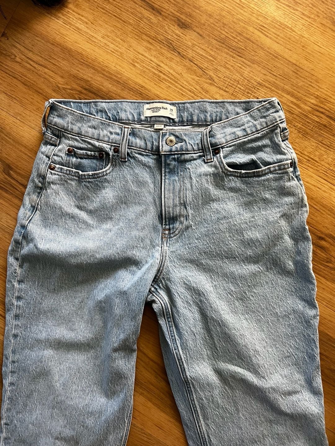 Abercrombie & Fitch Low Rise Baggy Jeans Size 29 Short 4