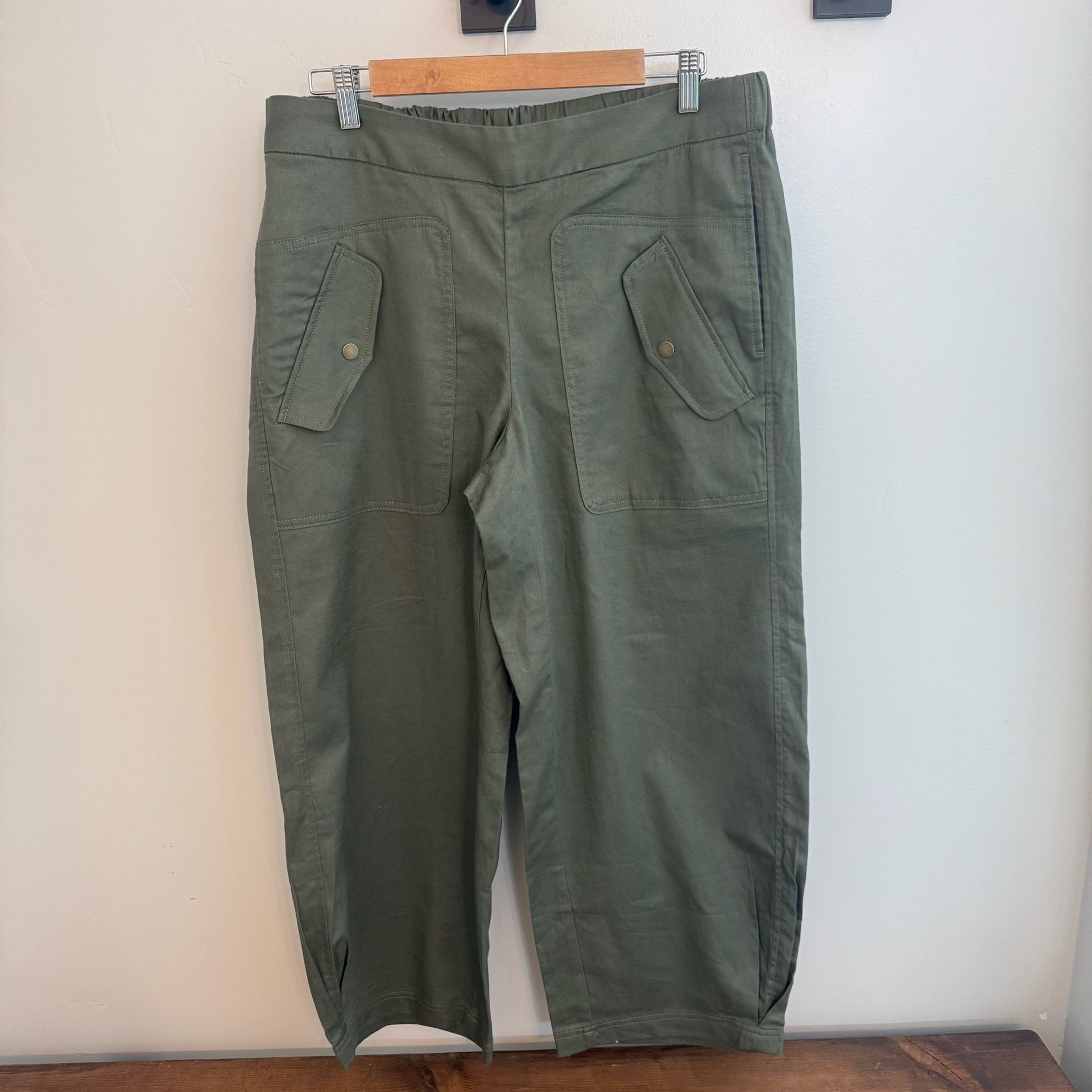 Banana Republic Linen Blend Parachute Pants Size L Green 2