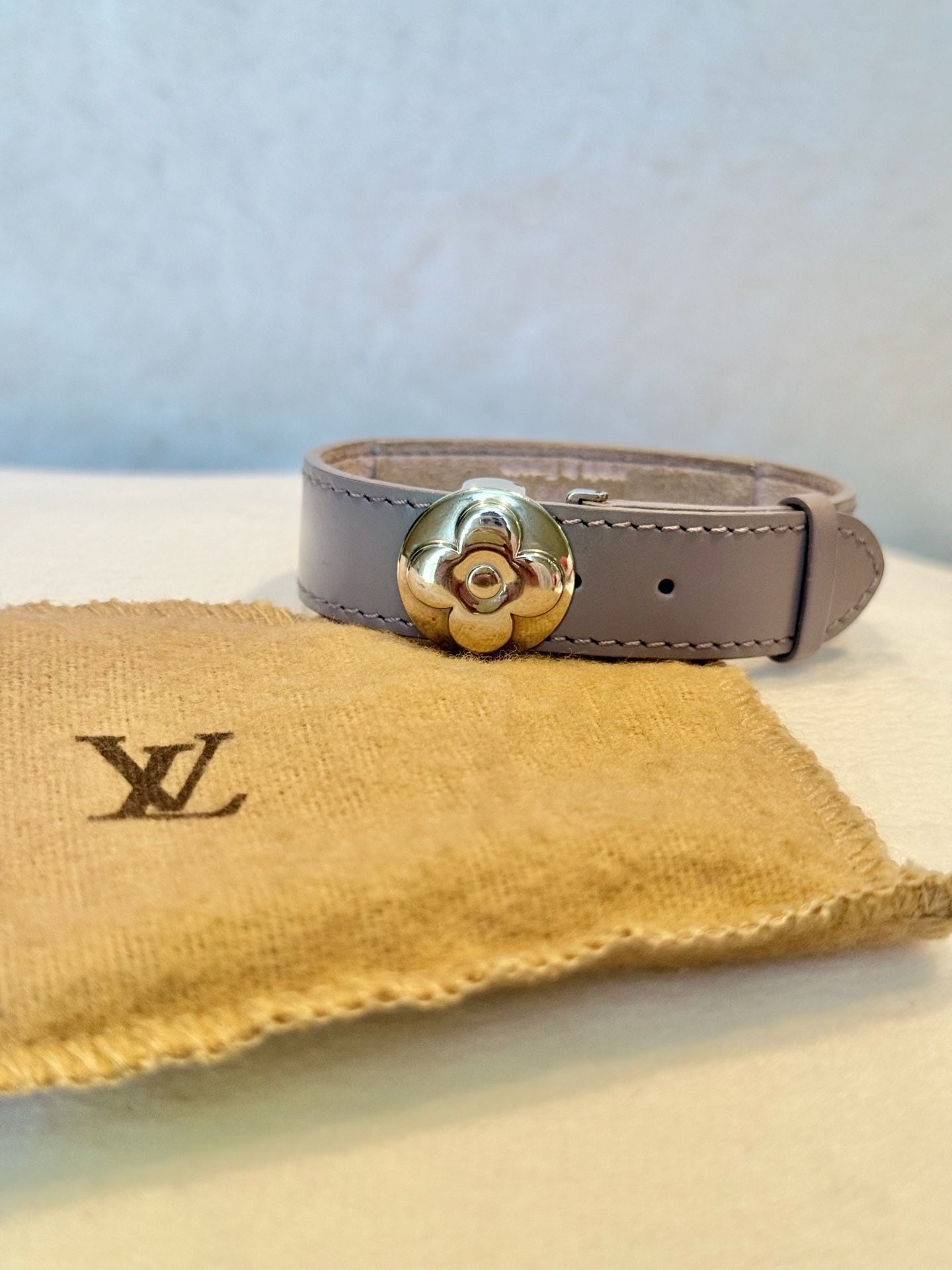 Louis Vuitton Vintage Good Luck Bracelet Lilac Leather Flower 2
