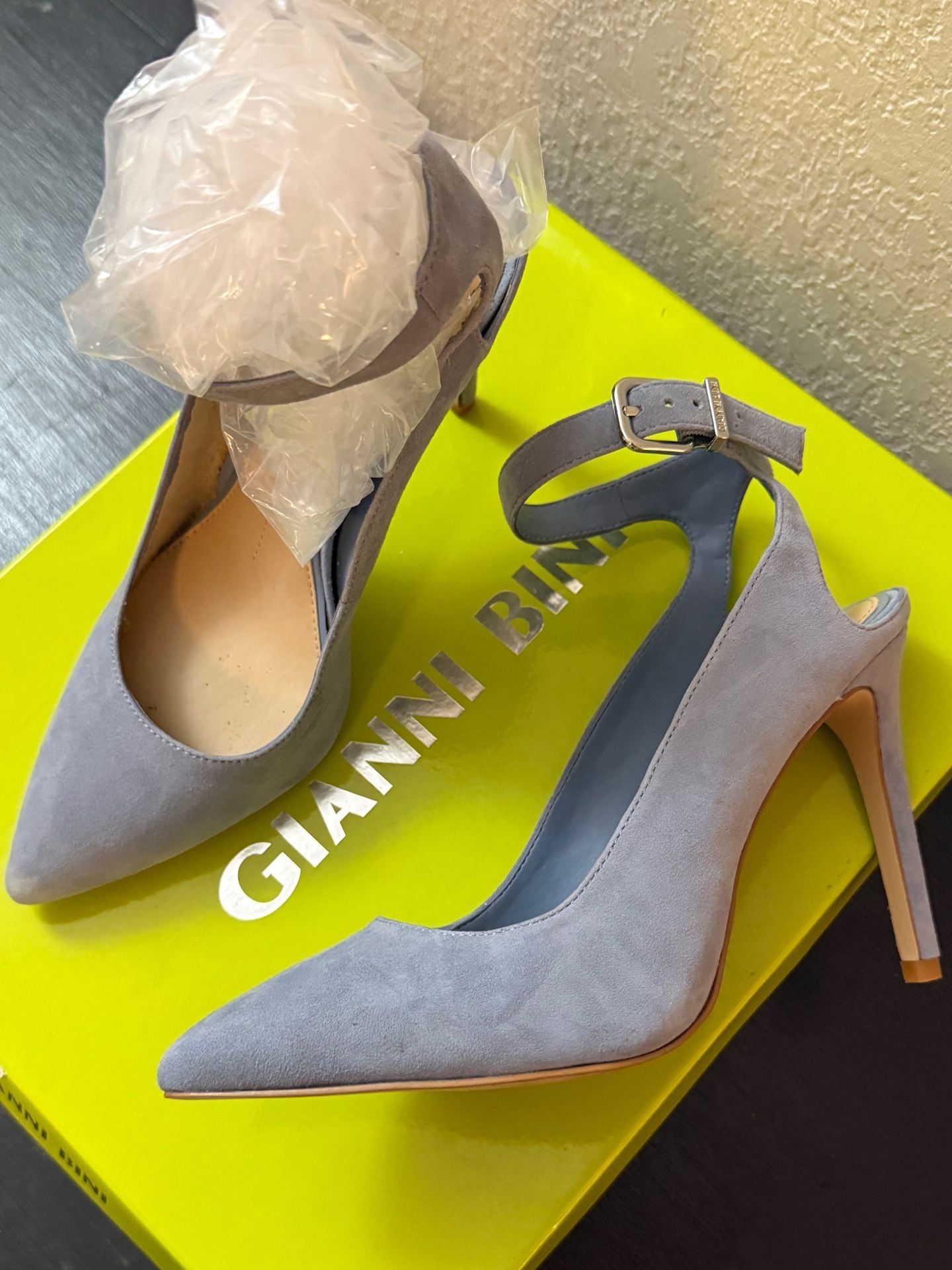 Gianni Bini Ambroza Size 7.5M Cela Blue Suede Heels 6
