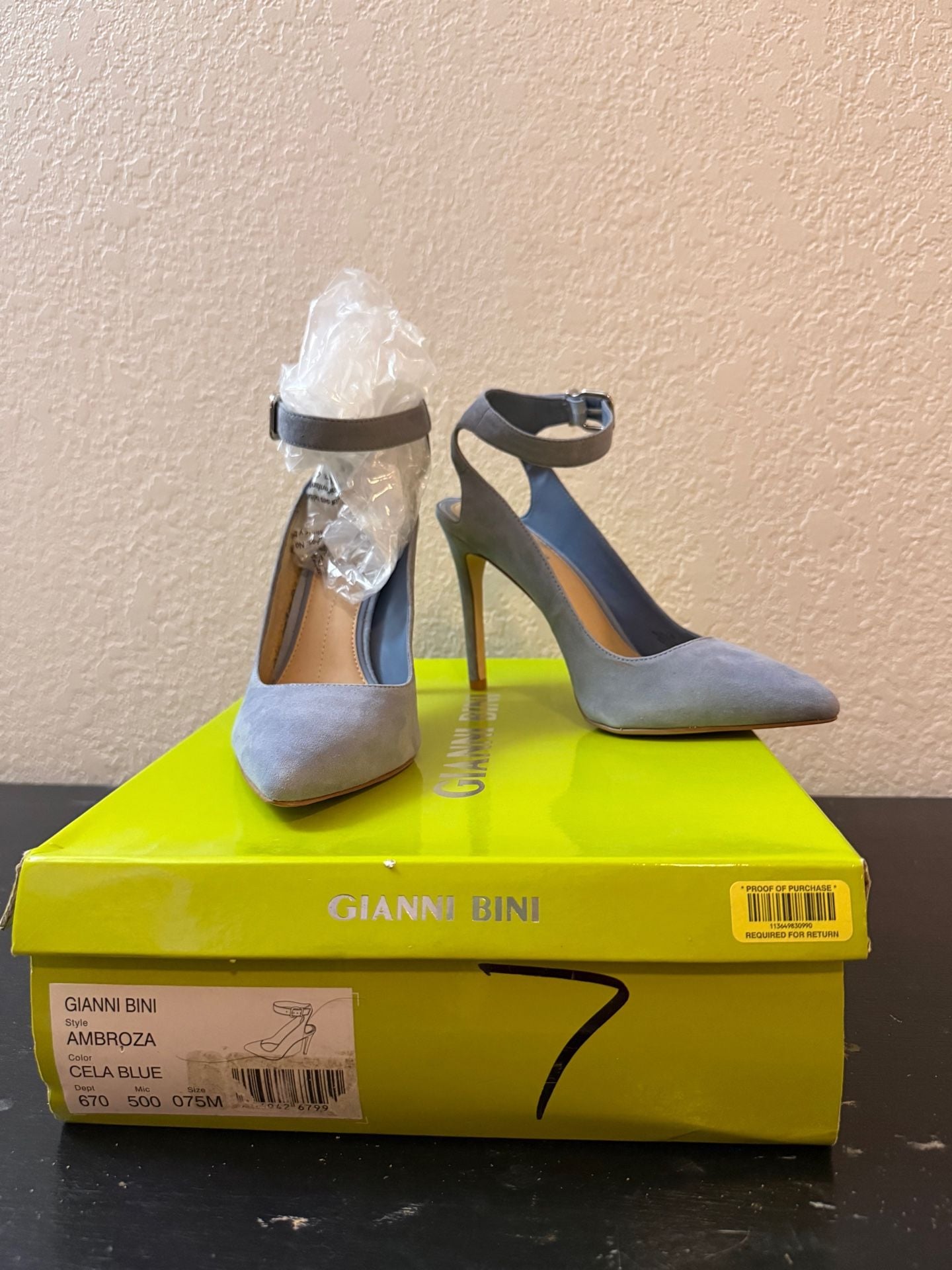 Gianni Bini Ambroza Size 7.5M Cela Blue Suede Heels 4