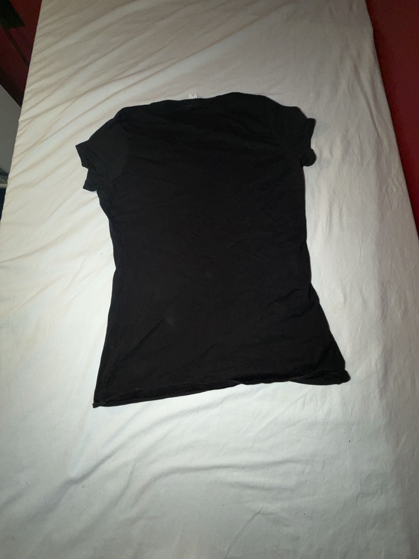 District Made Graphic T-Shirt Size L Black V-Neck Piston Snake 4