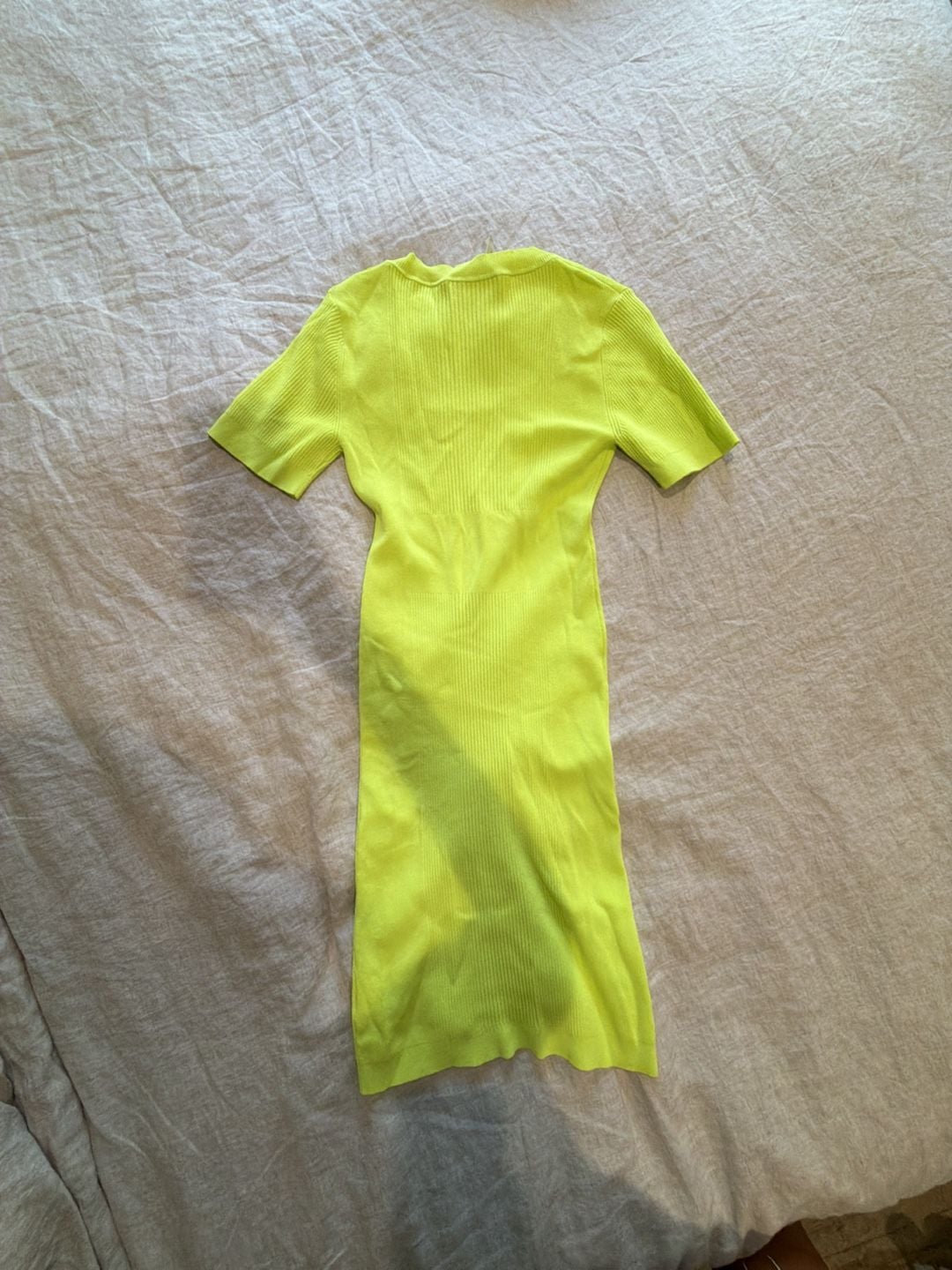L'Agence Dress Size XS/T Neon Yellow Ribbed Knit Button Shoulder Midi 7