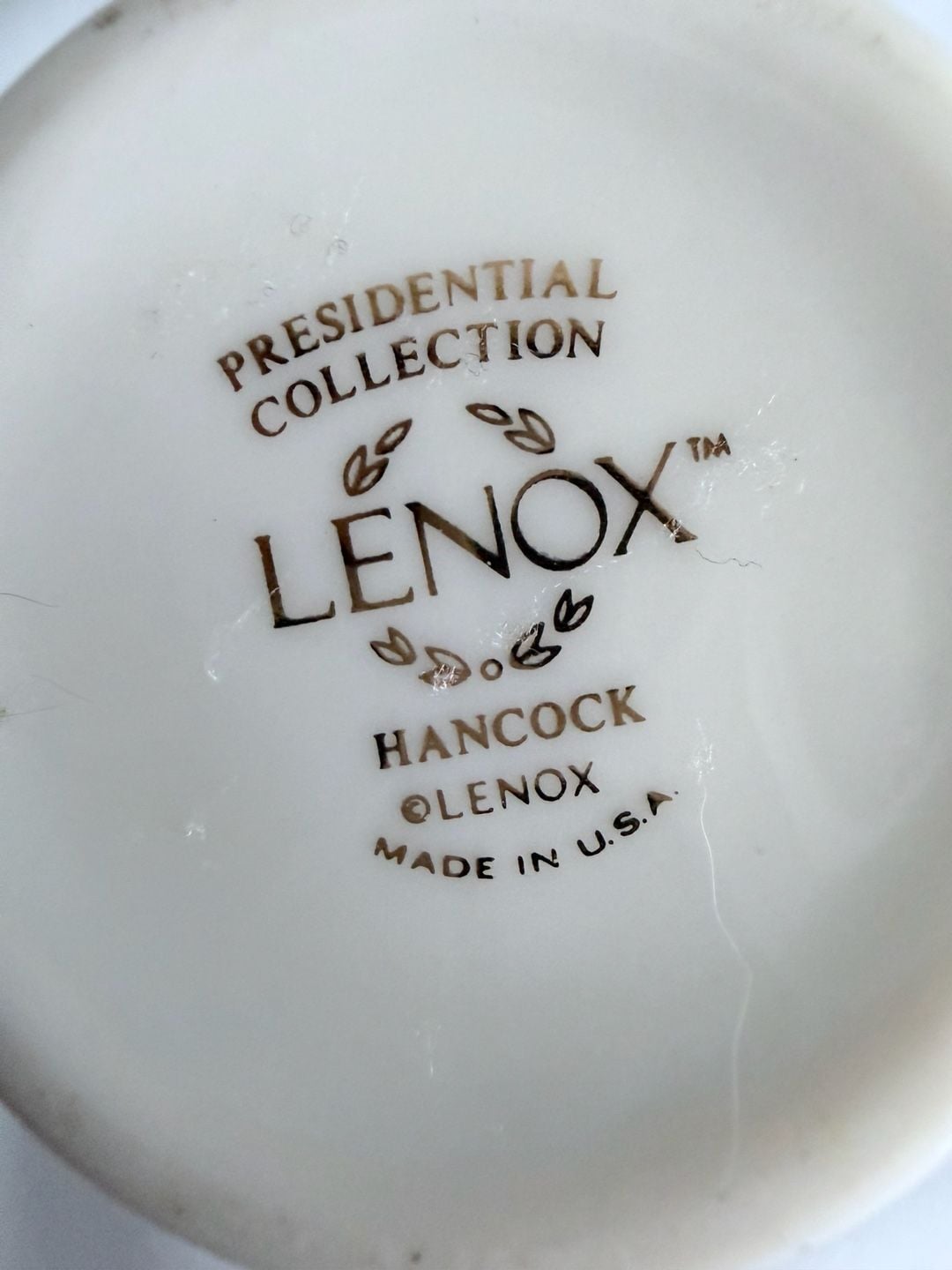 Lenox Hancock Fruit Dessert Sauce Bowl (sold individually)
5
