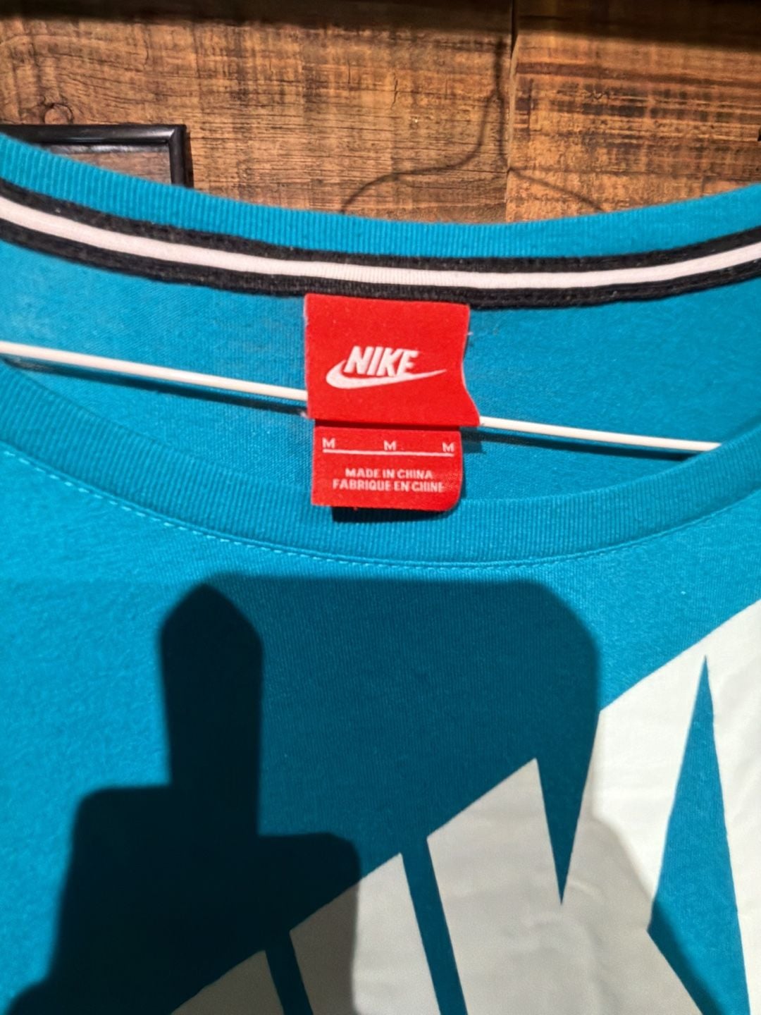 Nike Women's Light Blue Long Sleeve Graphic Logo T-Shirt Size M 3