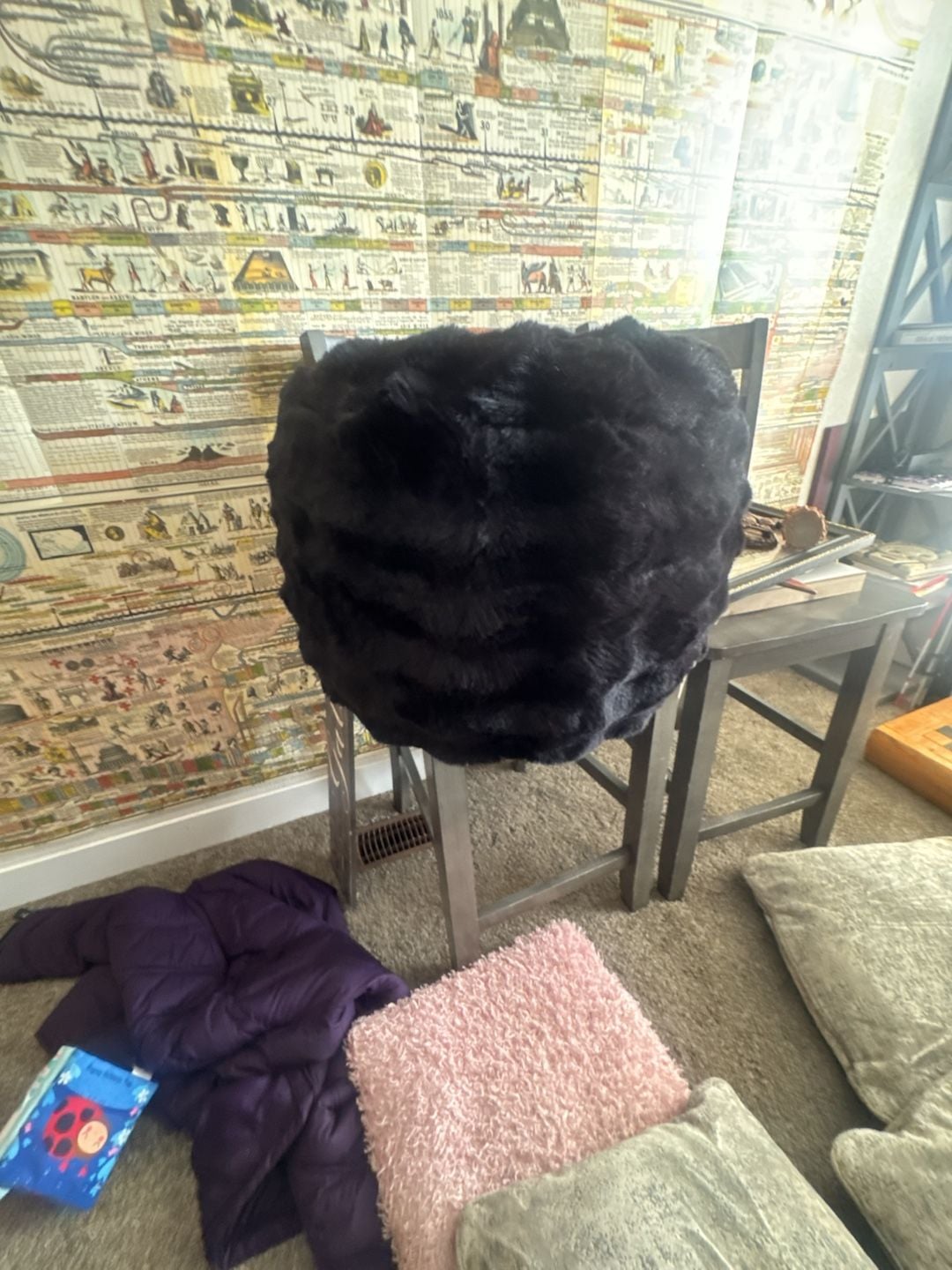 Black Faux Fur Leg rest 2