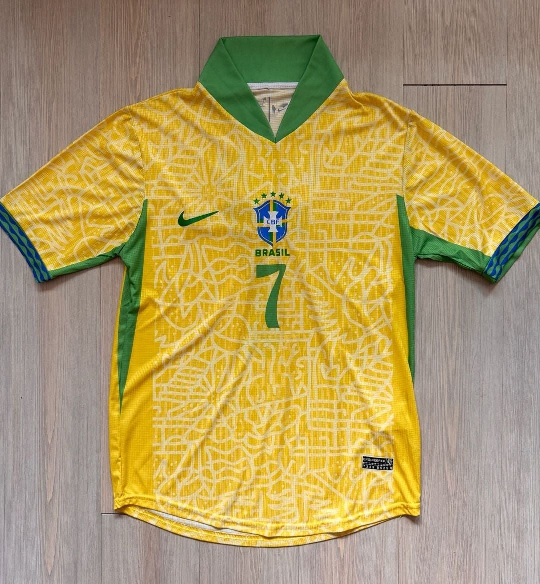 Nike Brazil Home Soccer Jersey Size L Yellow Dri-Fit ADV Vini Jr. #7 2