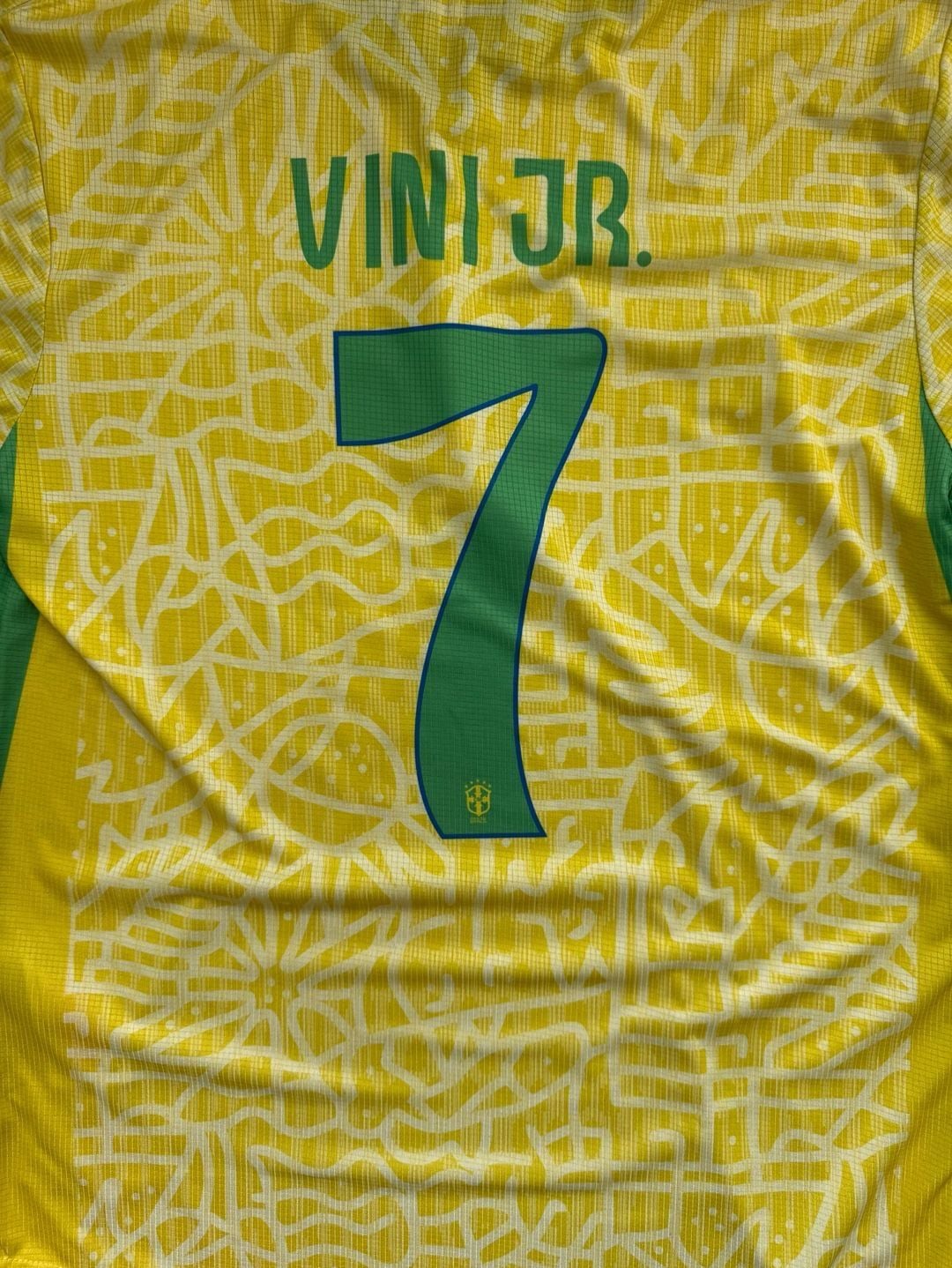 Nike Brazil Home Soccer Jersey Size L Yellow Dri-Fit ADV Vini Jr. #7 8