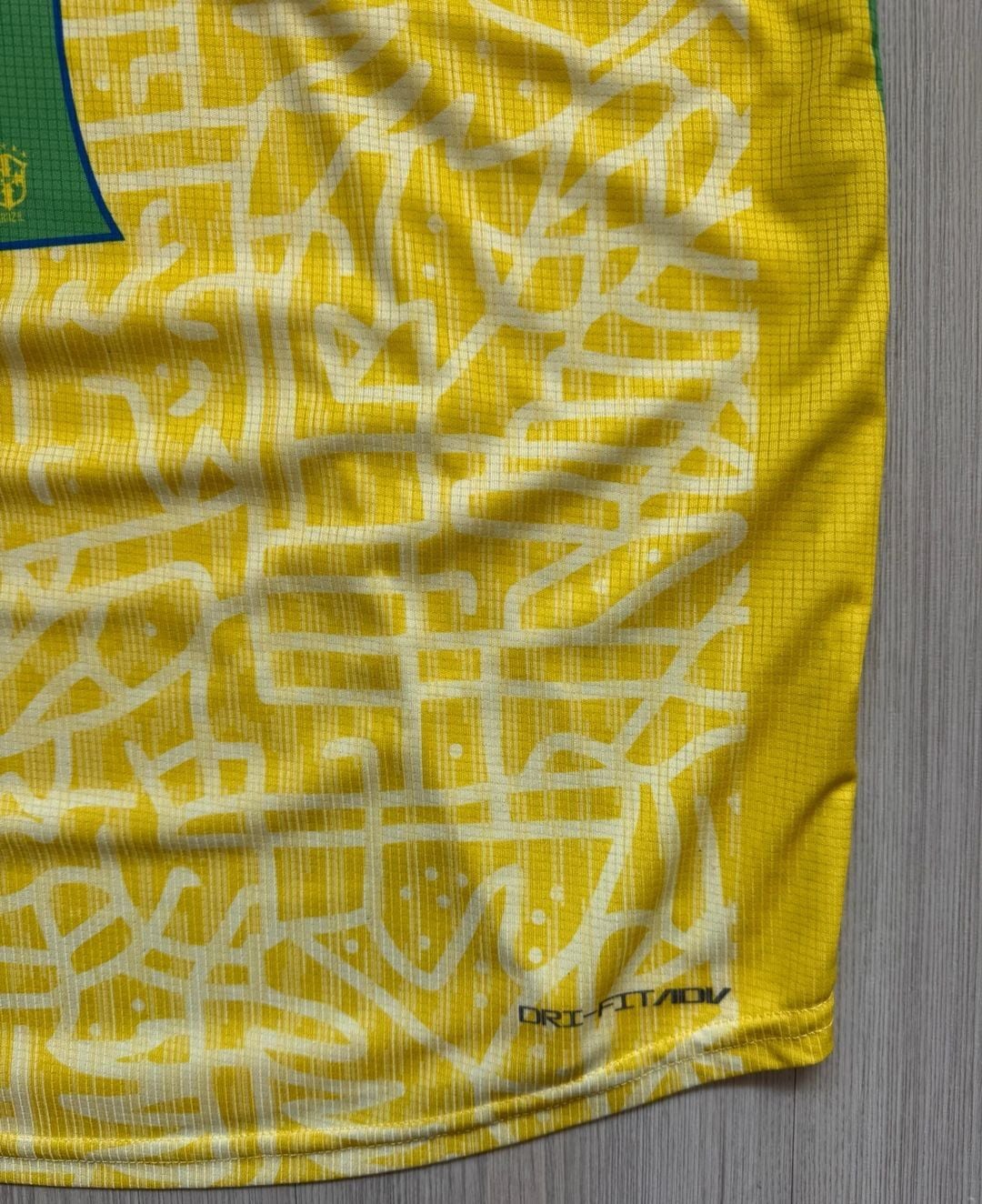 Nike Brazil Home Soccer Jersey Size L Yellow Dri-Fit ADV Vini Jr. #7 7
