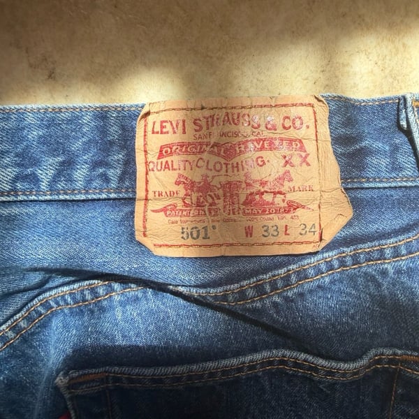 Levi's 501 Jeans Size W33 L34 Blue Denim Button Fly