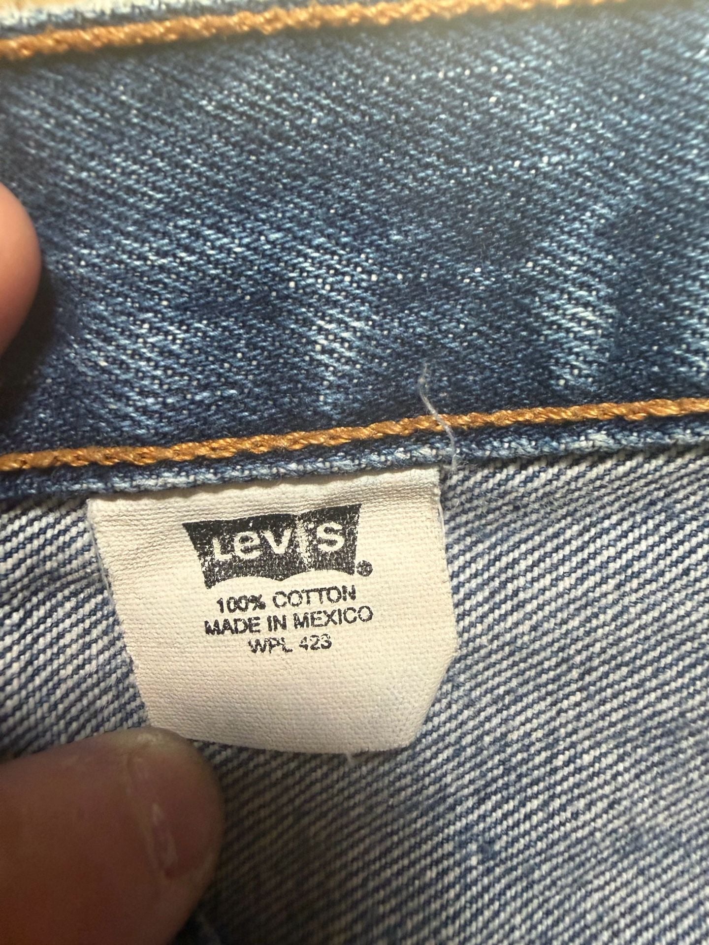 Levi's 501 Jeans Size W33 L34 Blue Denim Button Fly 7