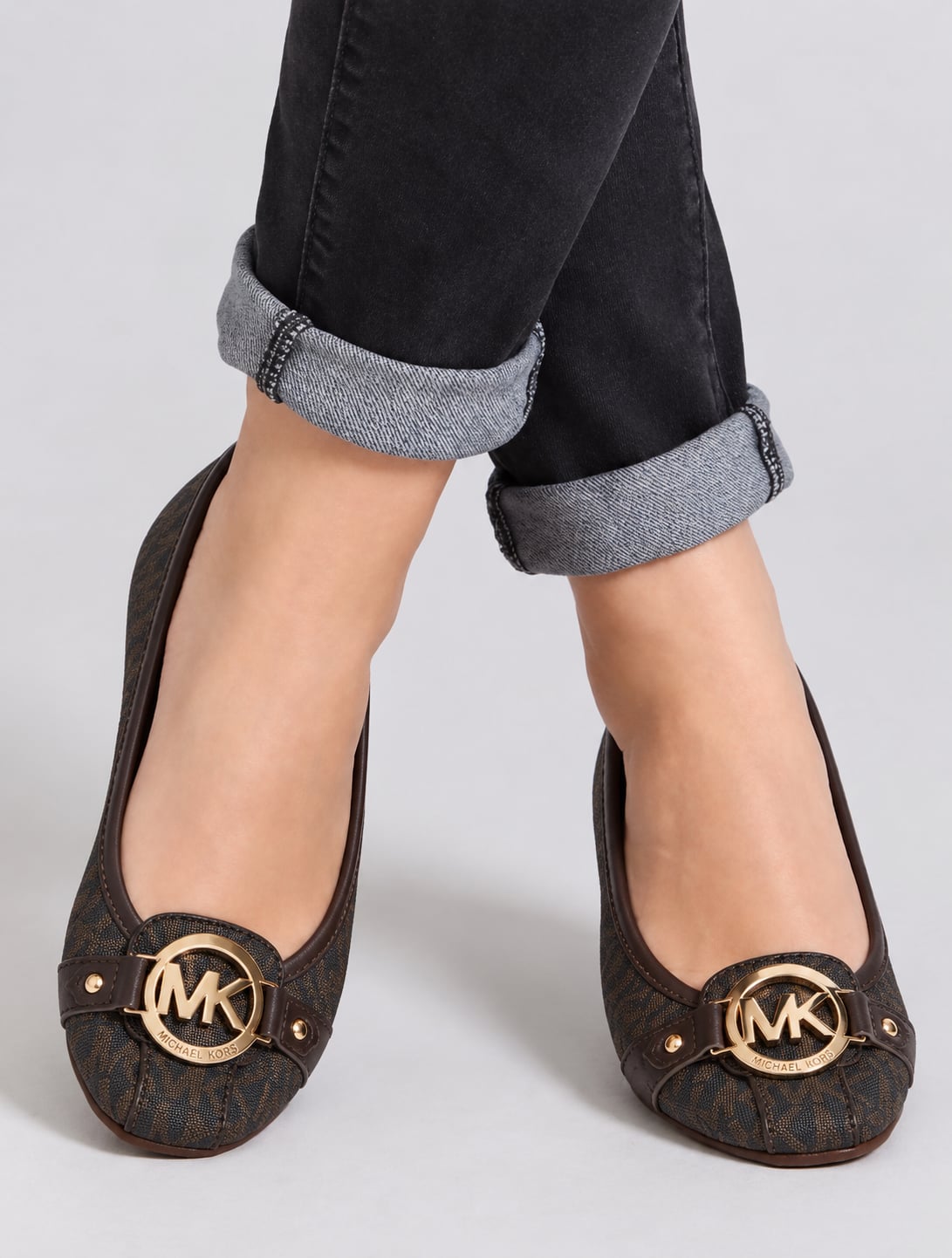 Michael Kors Fulton Moccasin Brown Signature Logo Flats Size 9 M 2