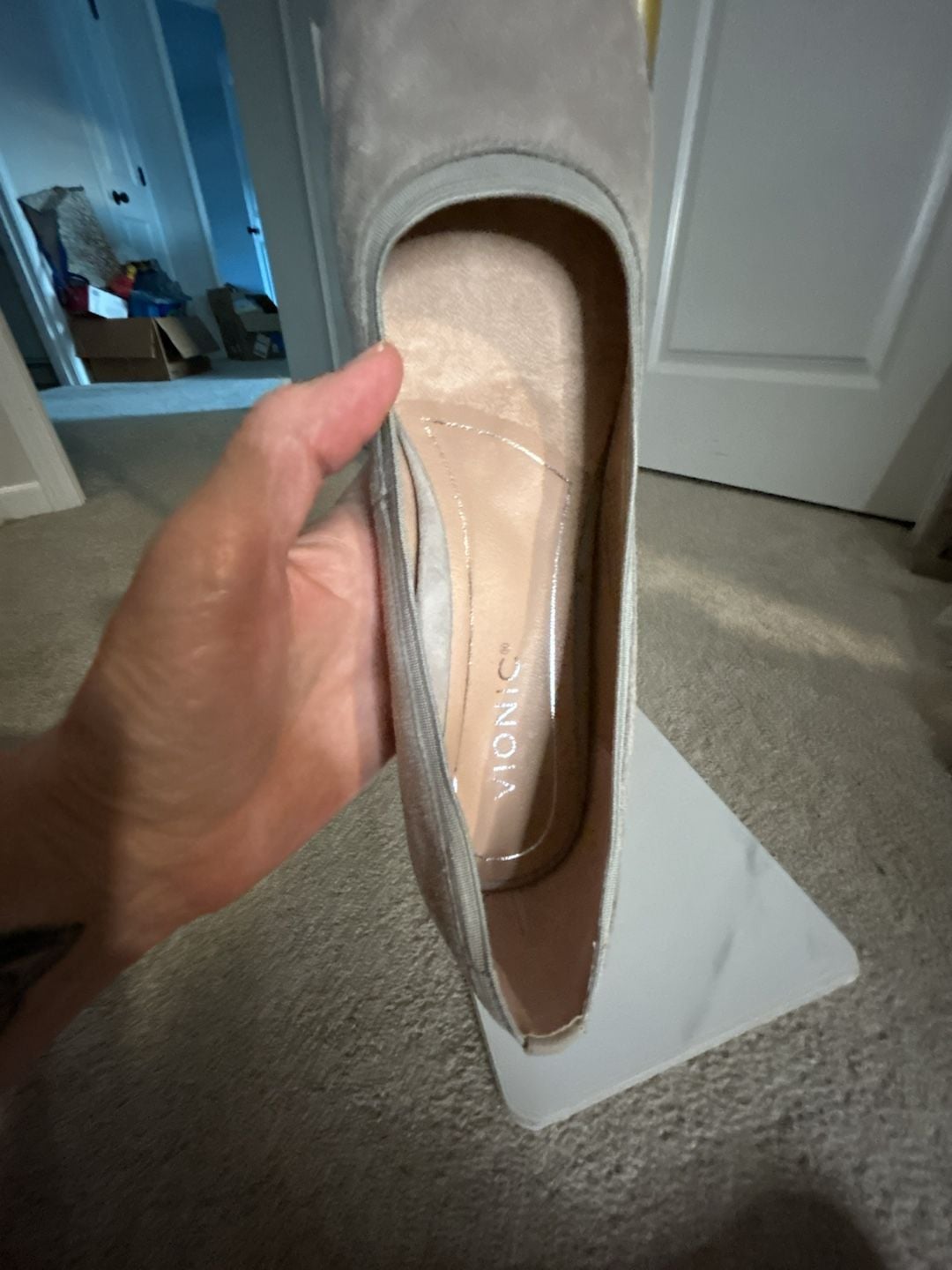 Vionic Natalie Block Heel Pumps Grey Suede Size 8 13