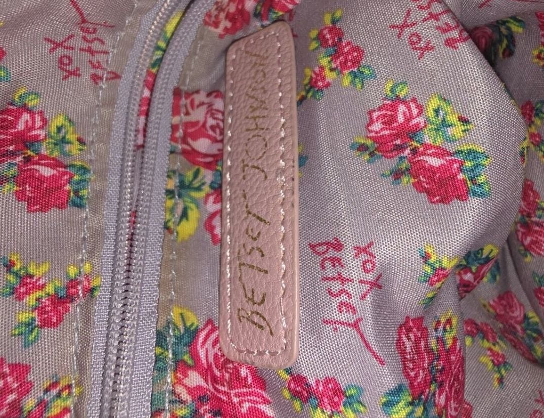 Betsey Johnson Pink Quilted Shoulder Bag Gold Chain Floral Bow 5
