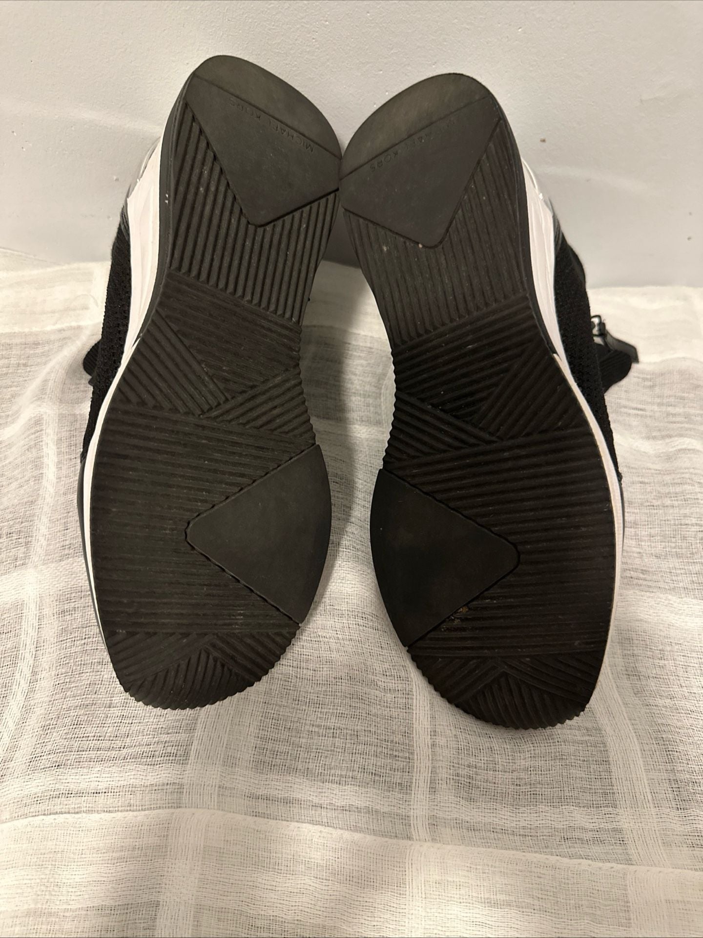 Michael Kors Willis Wedge Trainer Black Knit Shoe 6