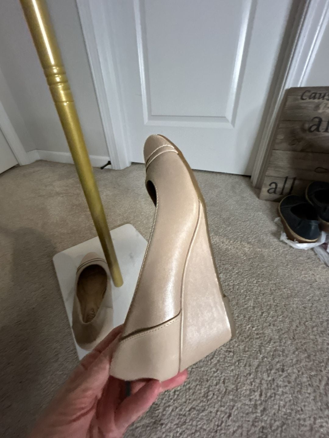 Abella Wedge Shoes Beige 7