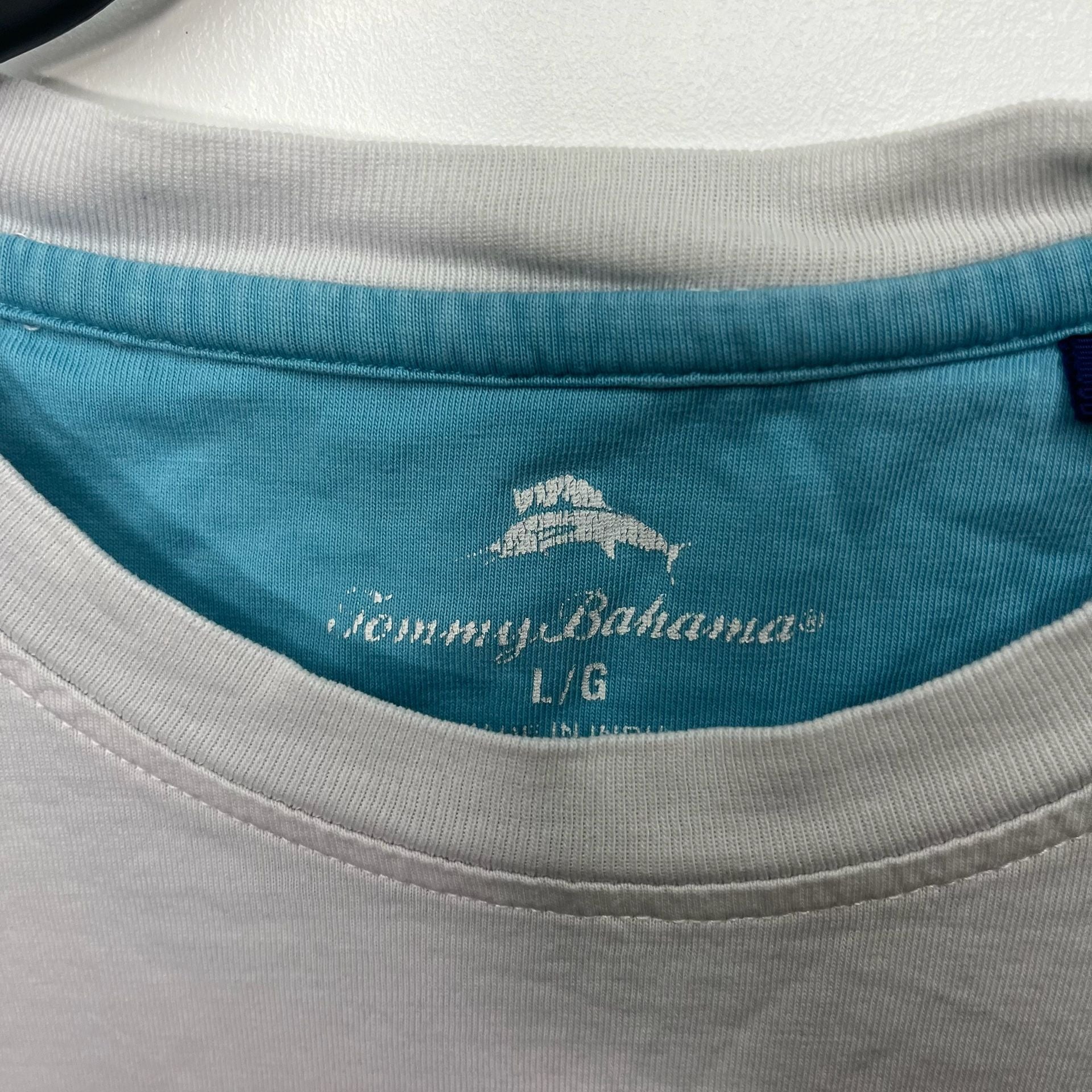 Tommy Bahama Bali Skyline T-Shirt Size L Gray Pocket Short Sleeve 5