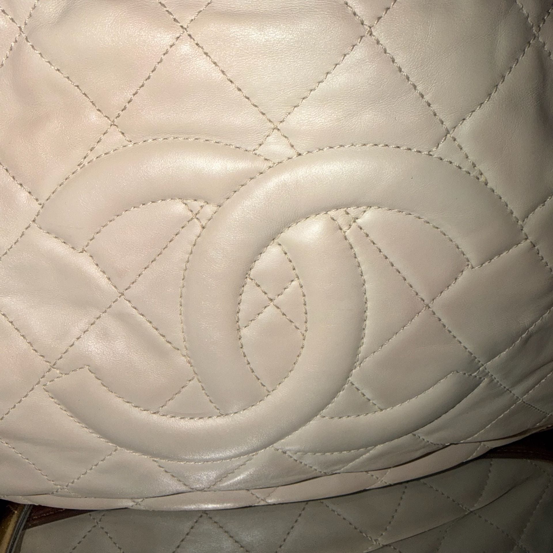 Chanel Quilted Lambskin Country Chic Tote Bag Beige 5