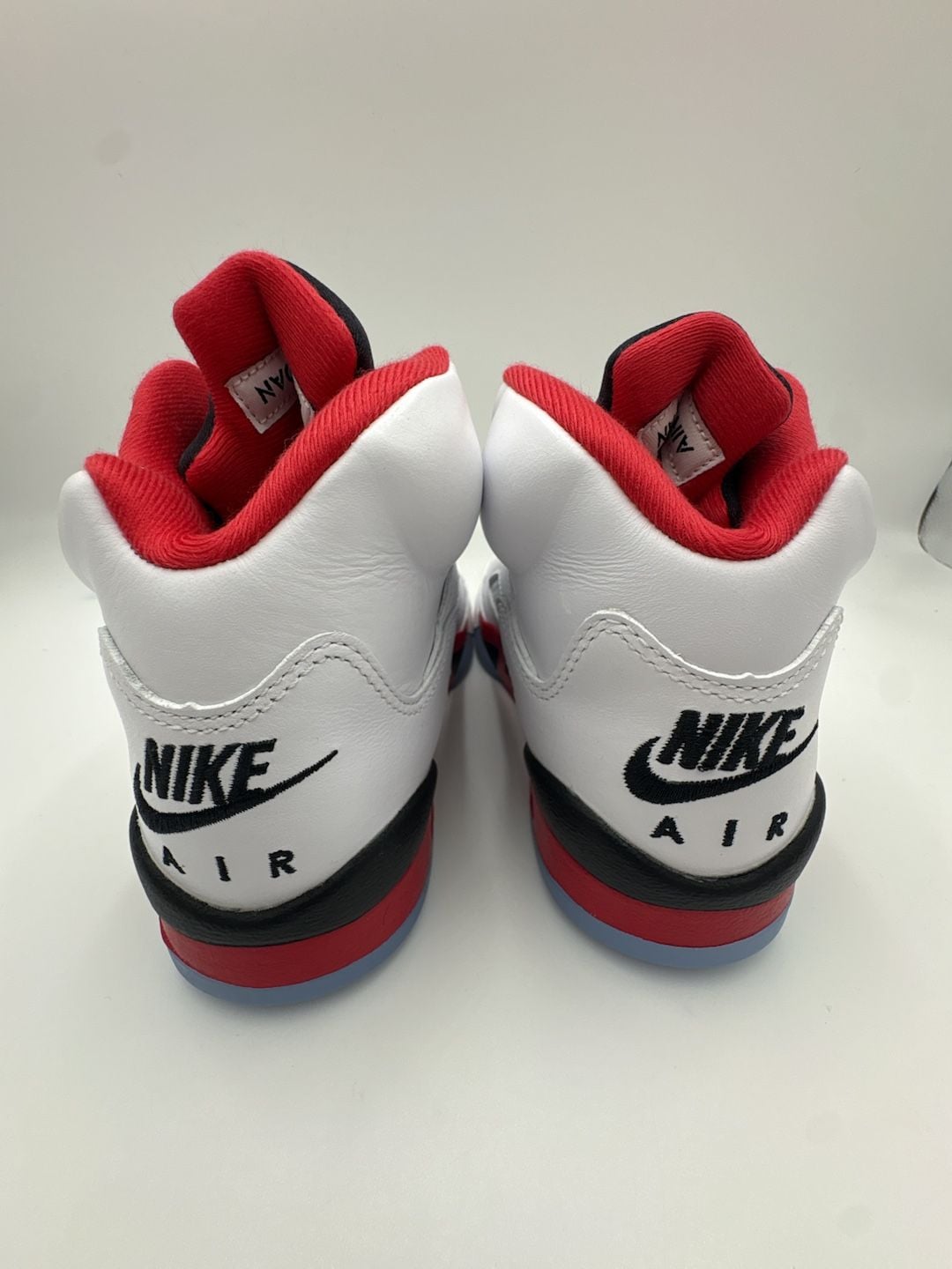 Jordan Air Jordan 5 Retro Fire Red Black Tongue GS 3.5 Y 3