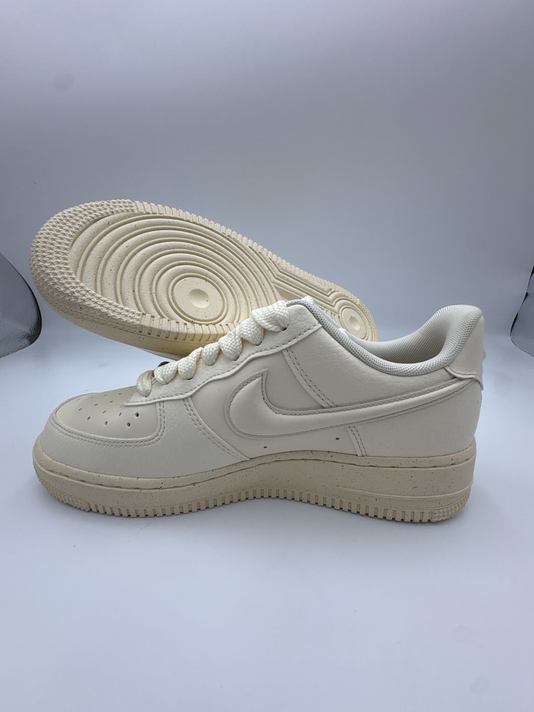 Product thumbnail 6