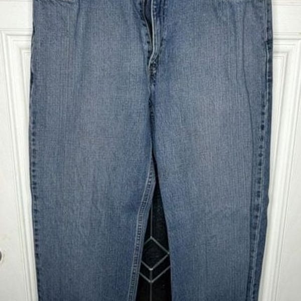 Signature by Levi Strauss & Co. Relaxed Jeans 
