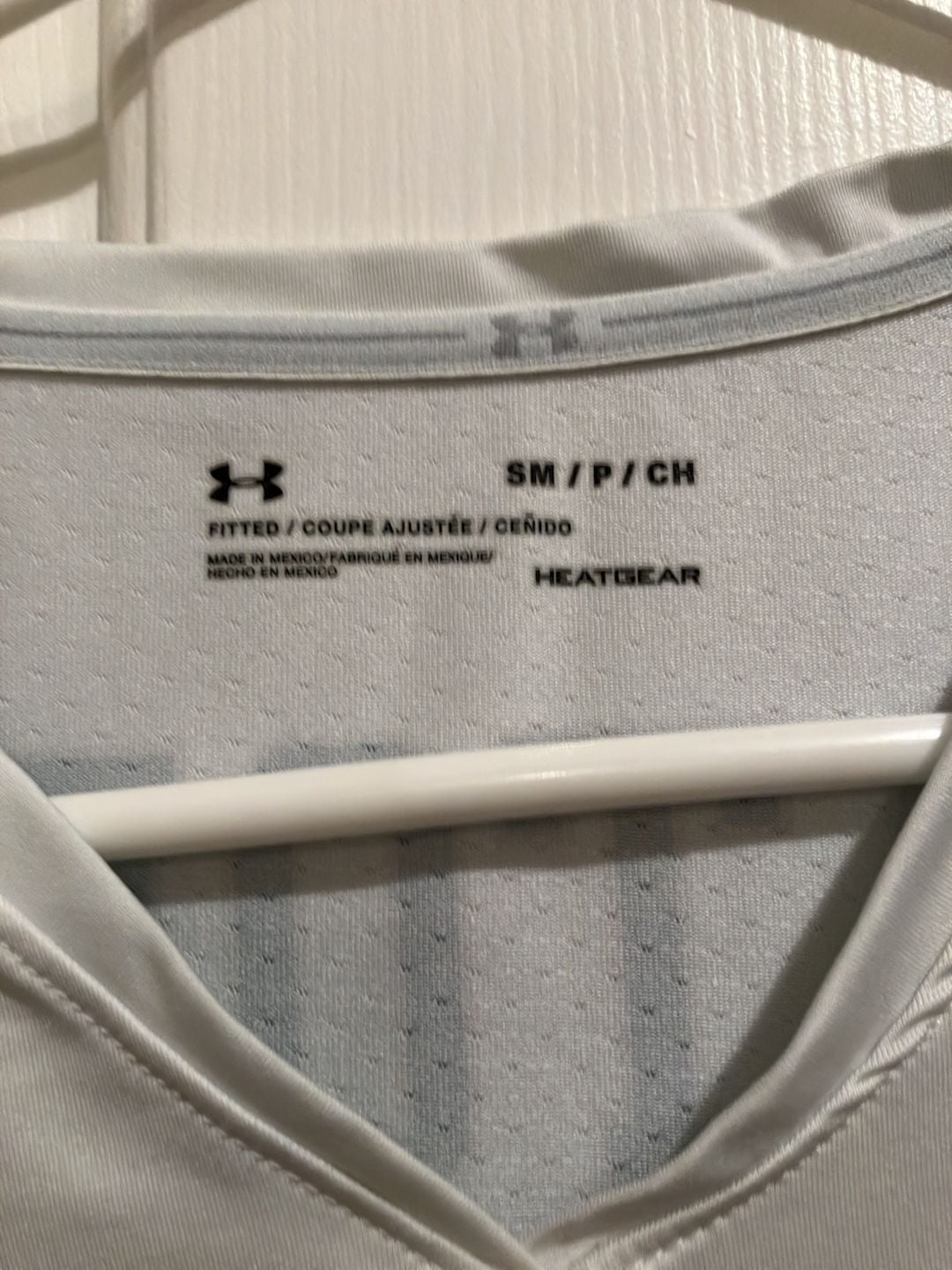 Under Armour Gators Volleyball Jersey Size SM White Long Sleeve Number 2 3