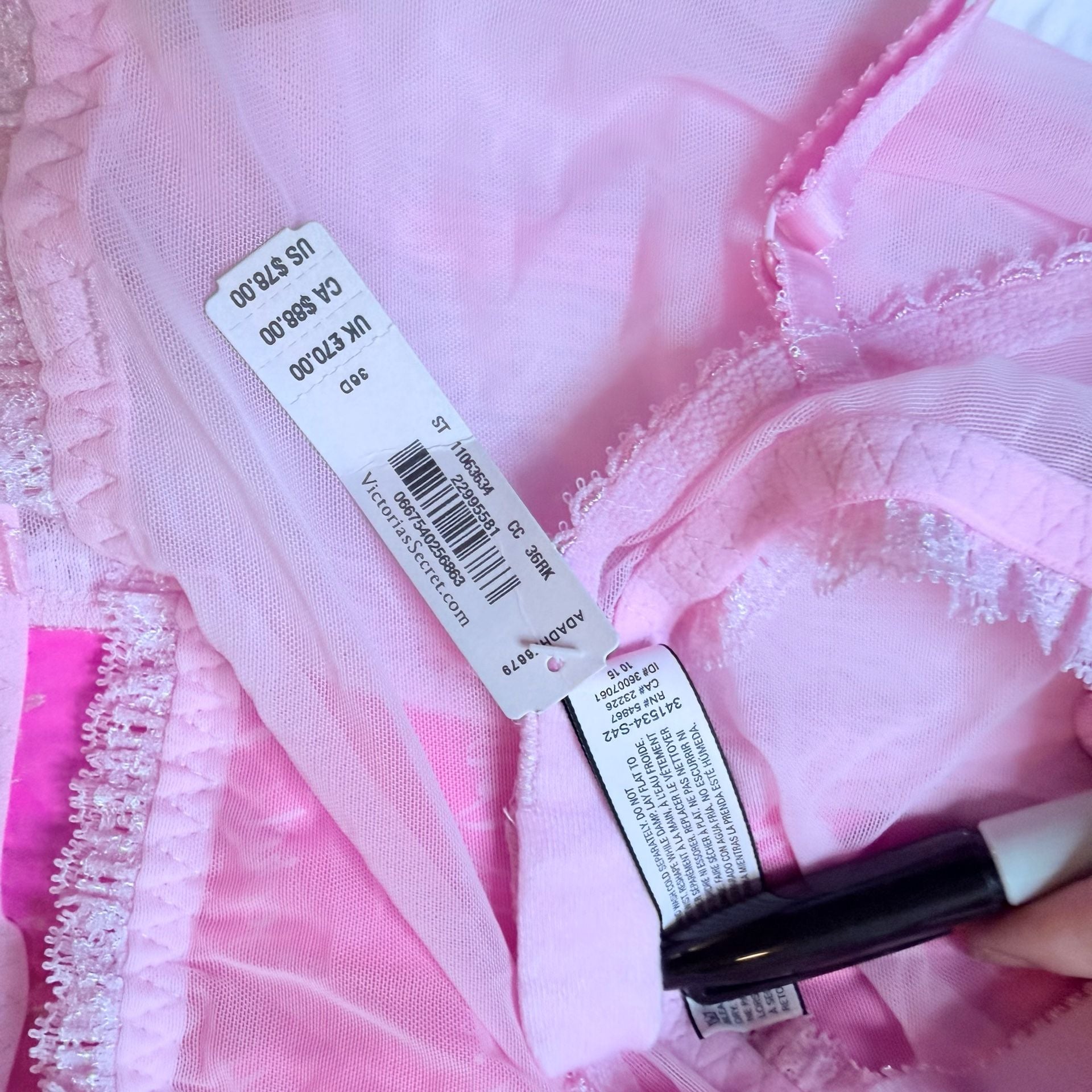 Limited Edition Victoria's Secret Fashion Show Merry Size 36D Pink Garter Slip 5