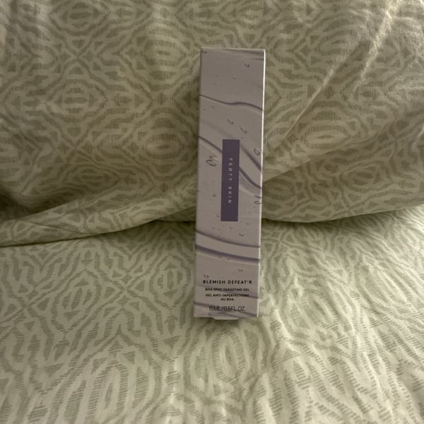 Fenty Skin Blemish Defeat'r BHA Spot-Targeting Gel 15ml / 0.5 fl oz
