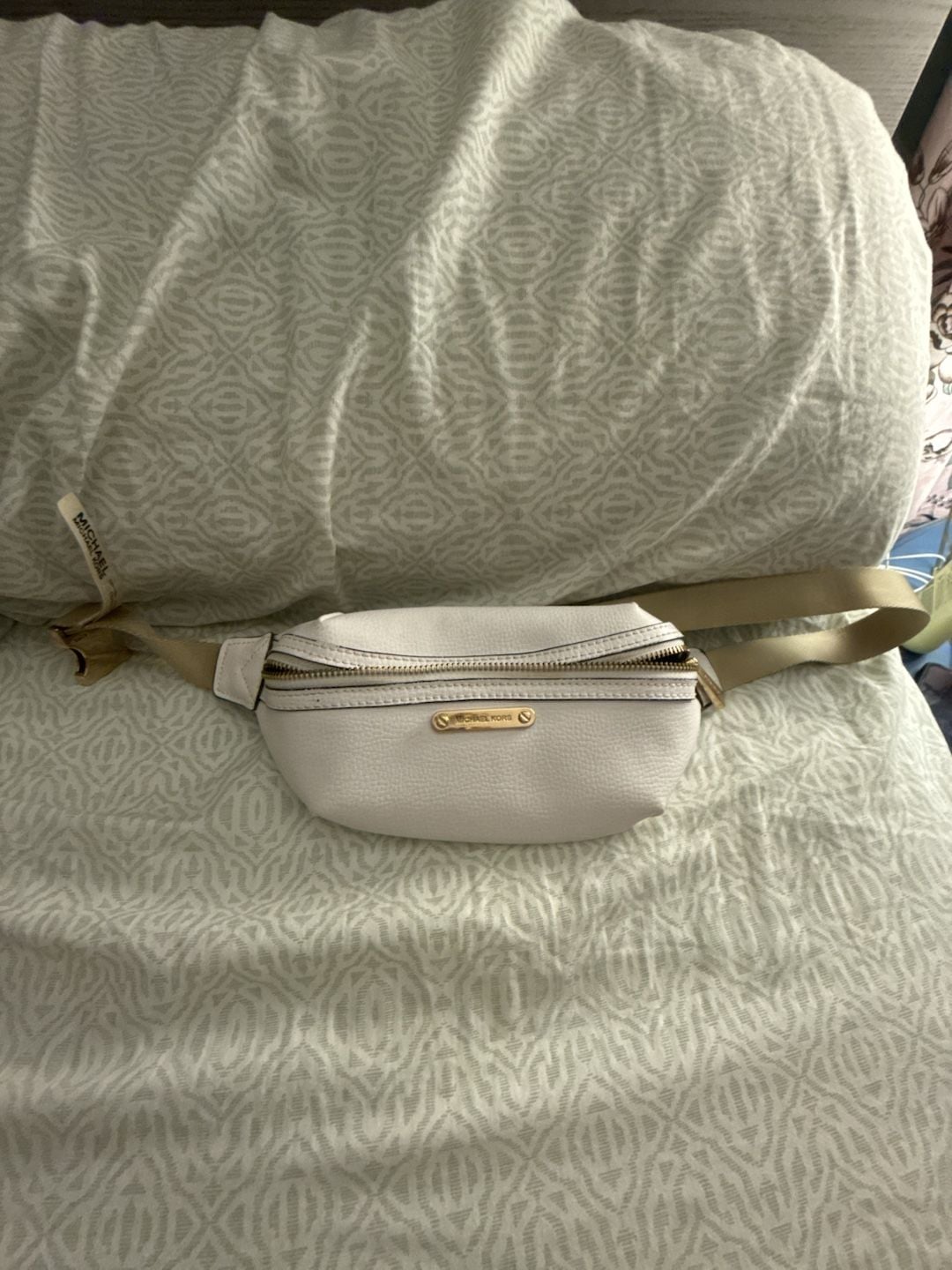 Michael Kors Pebbled Leather Belt Bag One Size White 2