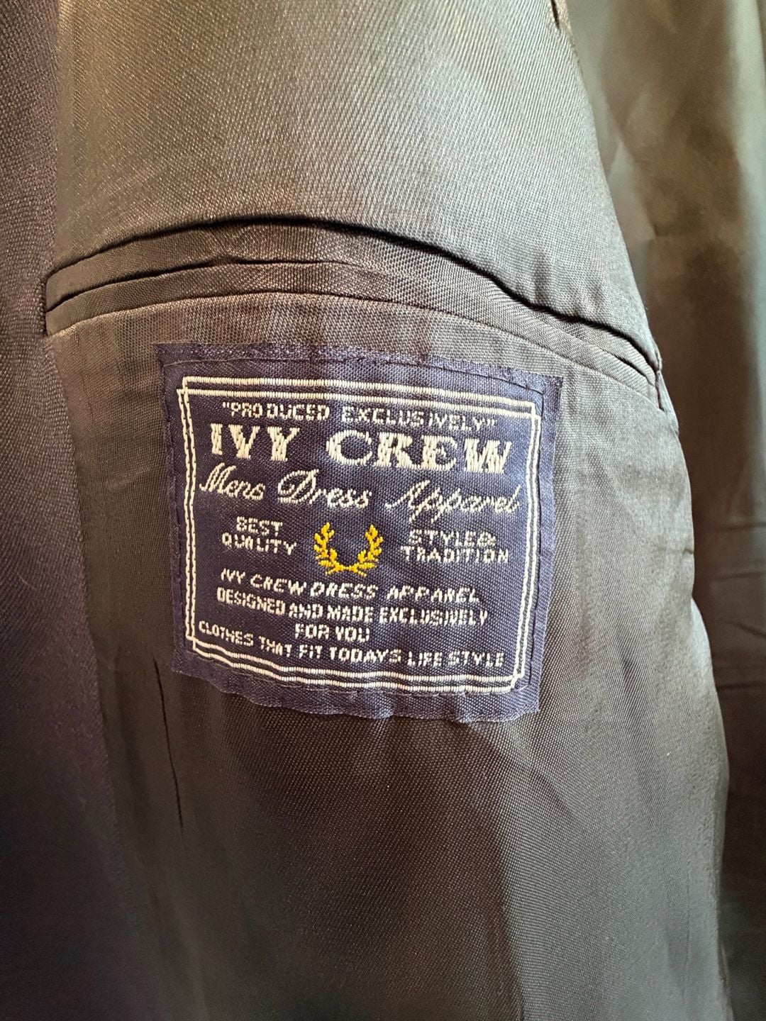Ivy Crew Blazer Size 50R Navy Blue Gold Buttons Sport Coat USA Made 3