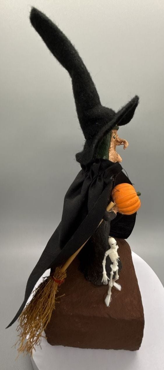 Deb Macklin Signed Folk Art Paper Mache Halloween Witch Primitive 1996 Vtg 6