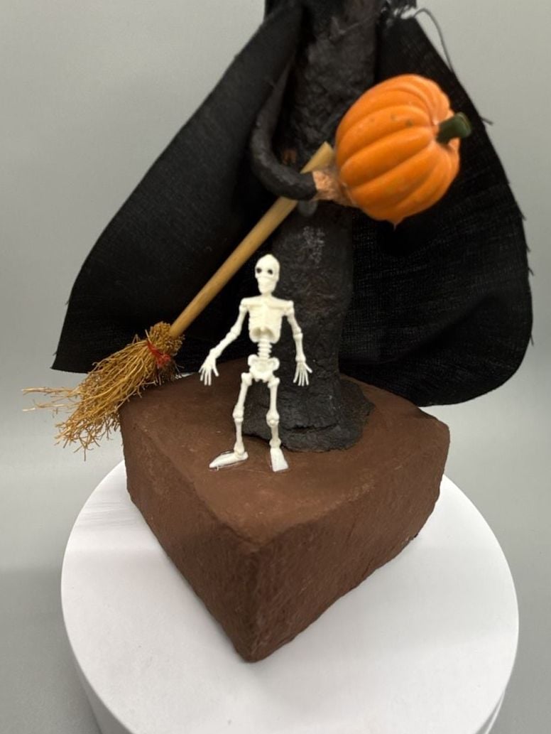 Deb Macklin Signed Folk Art Paper Mache Halloween Witch Primitive 1996 Vtg 5