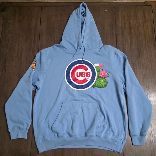 New Era Chicago Cubs Hoodie Size XL Light Blue Cactus Flower Graphic