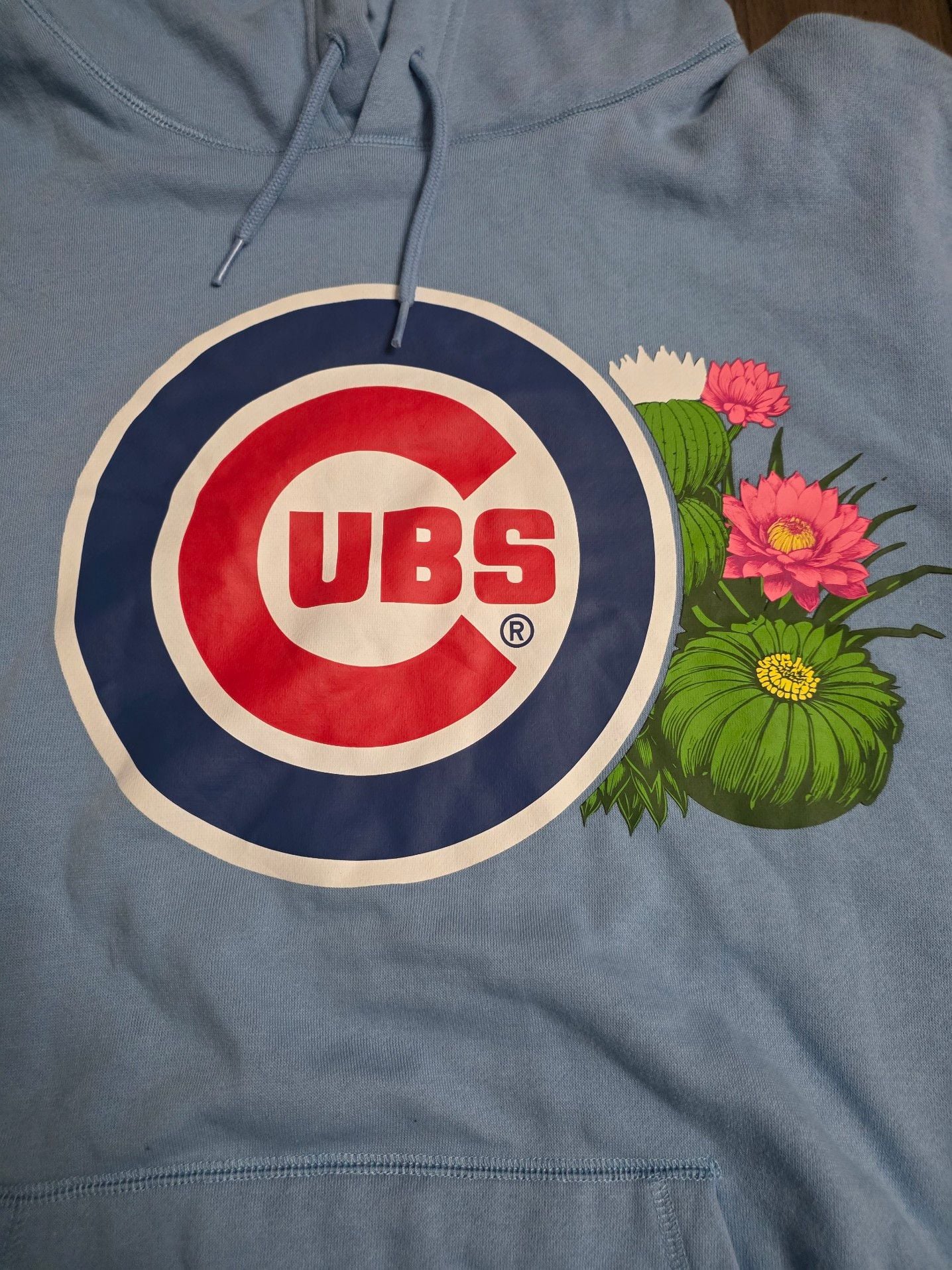 New Era Chicago Cubs Hoodie Size XL Light Blue Cactus Flower Graphic 3