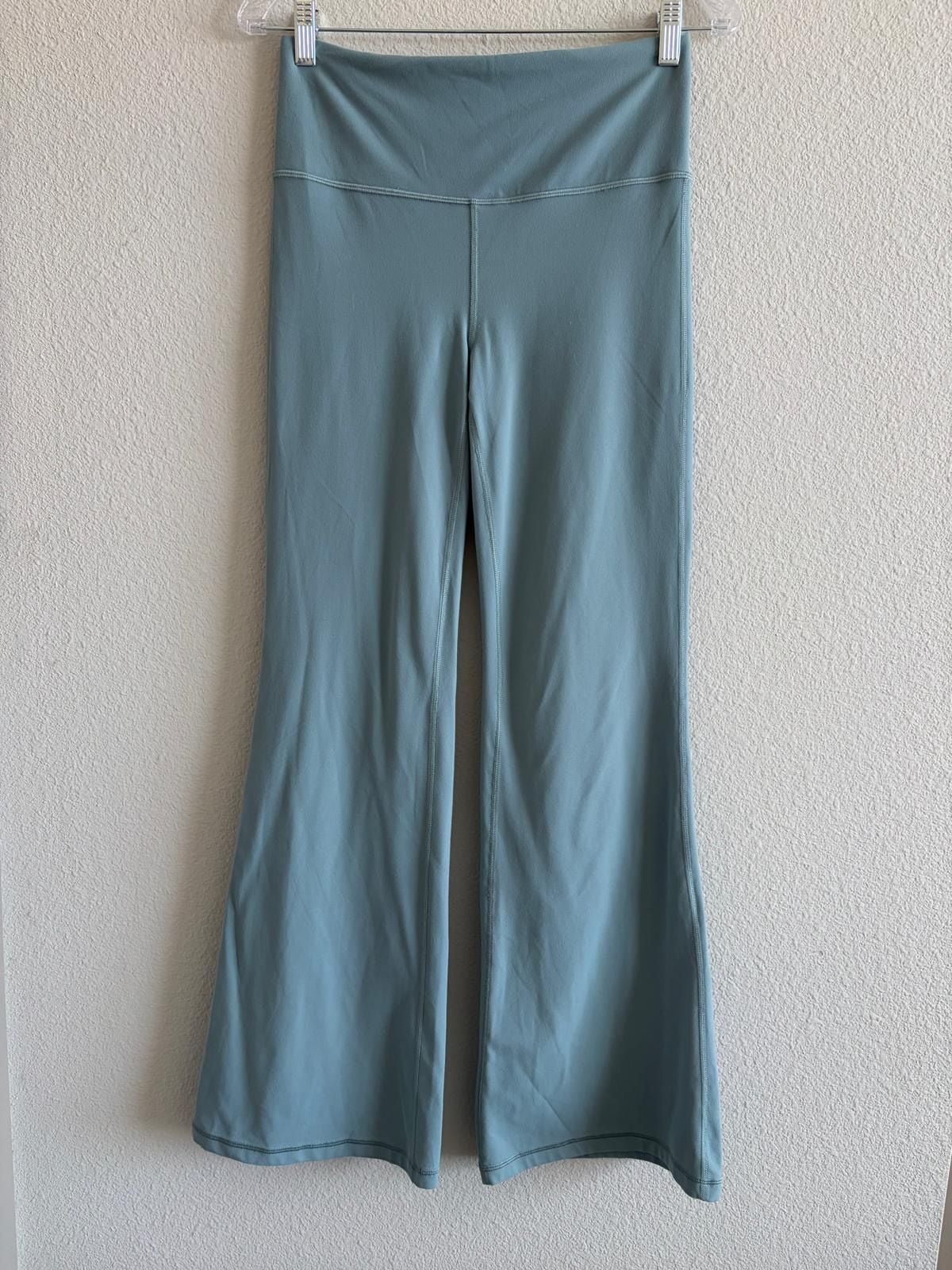 Athleta Elation Flare Pant Size M Blue Green Yoga Leggings 2
