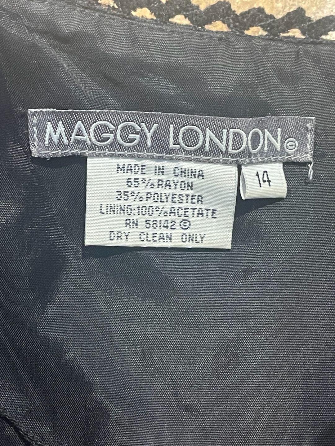 Vintage 90s Y2K Maggy London Strapless Dress Lace Patchwork Print Size 14 7
