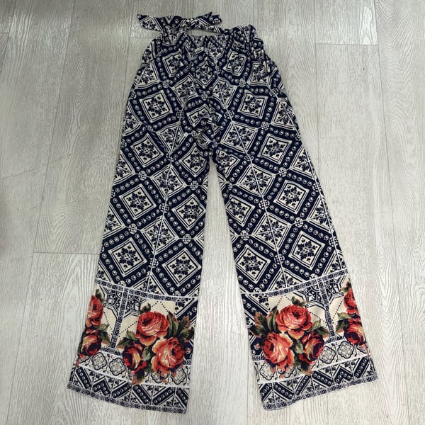 Wide Leg Trousers Size M Blue Patterned Floral Pants Smocked Waist