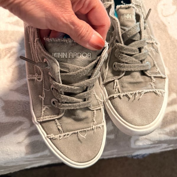 Jenn Ardor Canvas Sneakers Gray