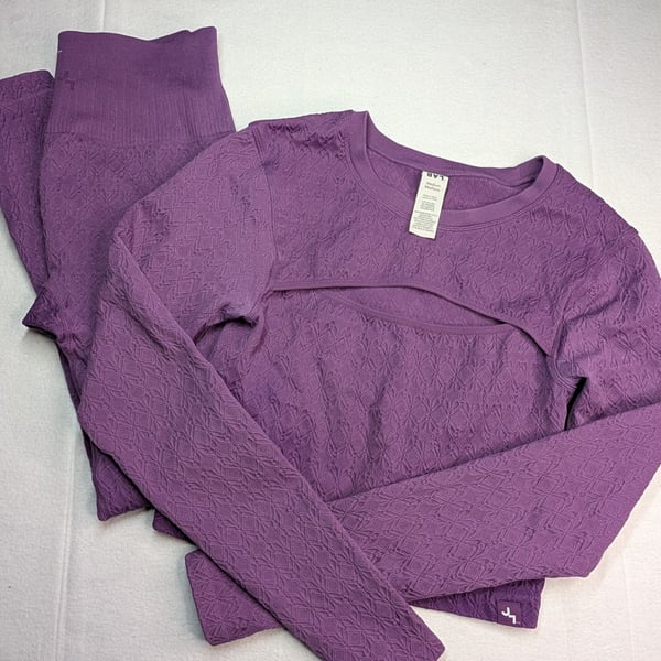 JoyLab Active Cutout Top and Leggings Set Size Medium Purple