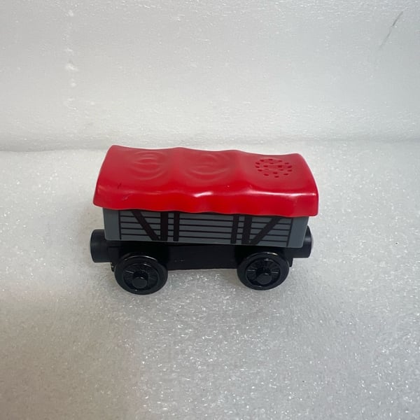 Thomas & Friends Wooden Railway Giggling Troublesome Truck